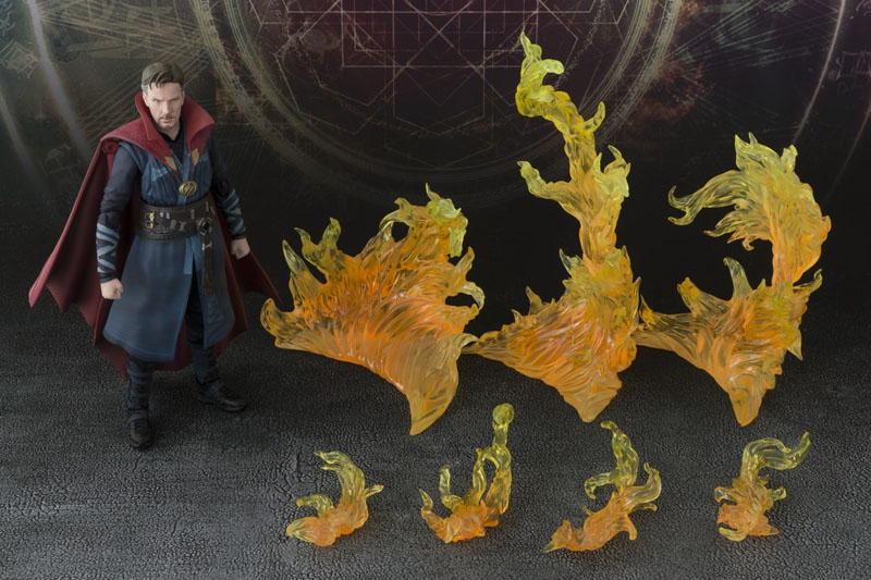 SH Figuarts Doctor Strange & Burning Flame Set - Click Image to Close