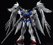 1/100 High Resolution Model Wing Gundam Zero Custom