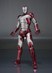 SH Figuarts Iron Man Mk V & Hall of Armor Set