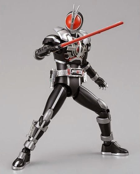 FigureRise 6 Kamen Rider Faiz Axel Form - Click Image to Close