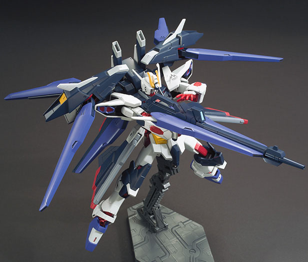 HG Amazing Strike Freedom Gundam - Click Image to Close