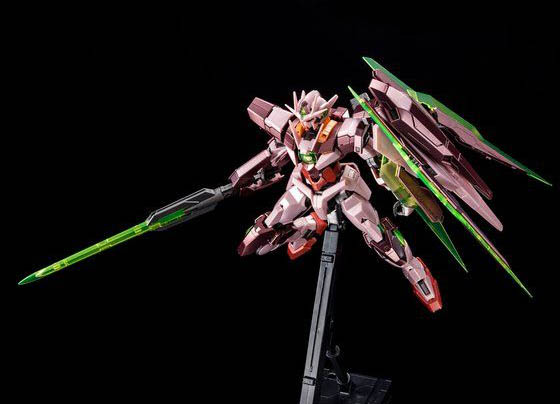 MG Gundam 00 Qan[T] Trans AM Special Coating - Click Image to Close