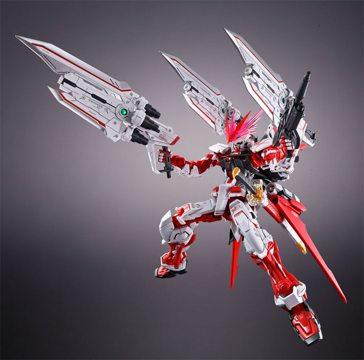 MG Gundam Astray Red Dragon - Click Image to Close