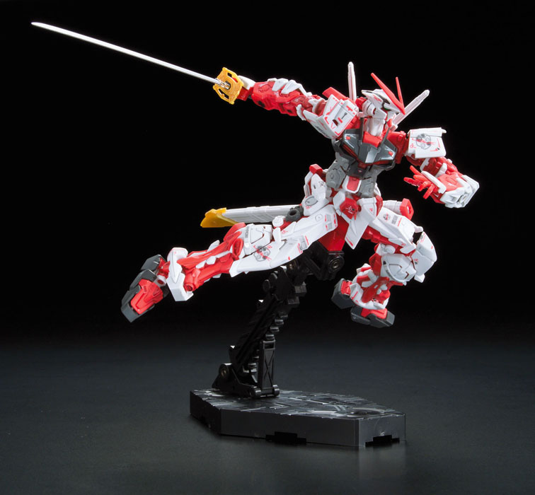 RG Gundam Astray Red Frame - Click Image to Close